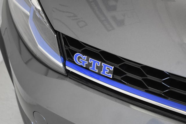 2018 VOLKSWAGEN GOLF - 9