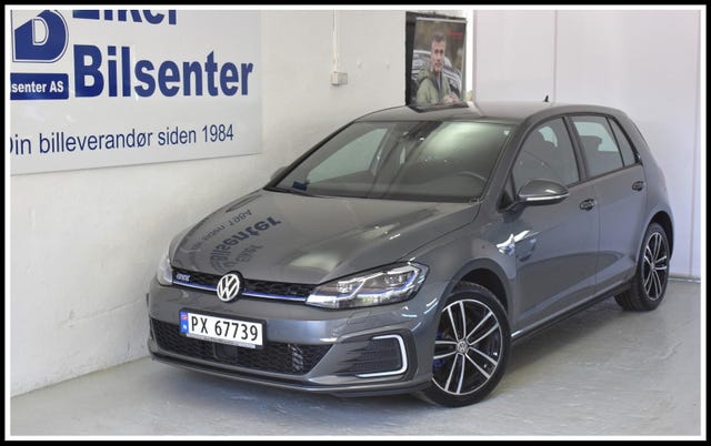 WVWZZZAUZJW809088 2018 VOLKSWAGEN GOLF-0