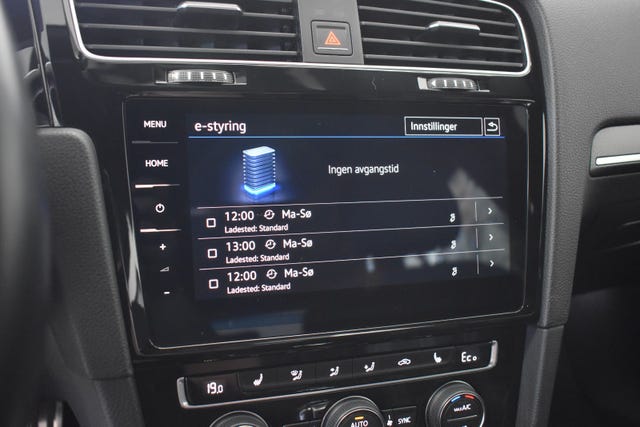 2018 VOLKSWAGEN GOLF - 55