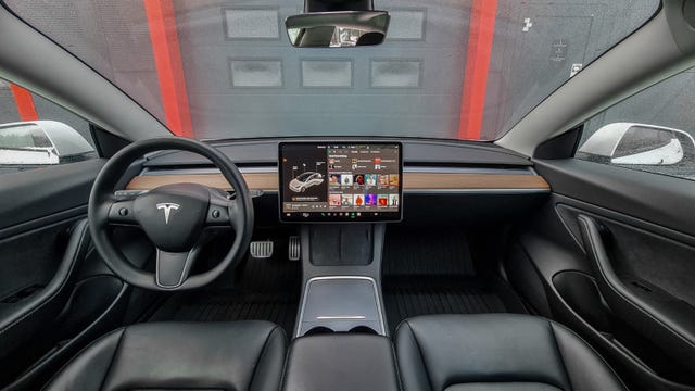 2021 TESLA MODEL 3 - 19