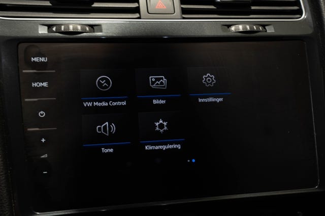 2019 VOLKSWAGEN GOLF - 30