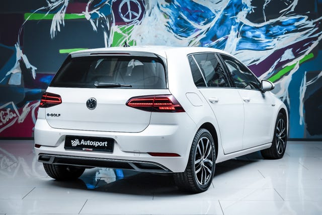 WVWZZZAUZK8902926 2019 VOLKSWAGEN GOLF-4