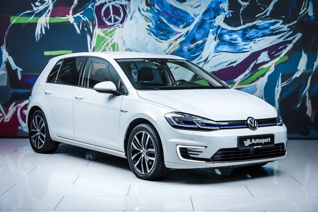 WVWZZZAUZK8902926 2019 VOLKSWAGEN GOLF-2