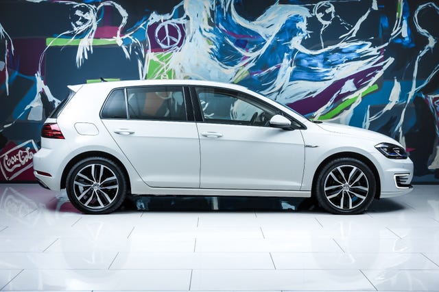 WVWZZZAUZK8902926 2019 VOLKSWAGEN GOLF-3