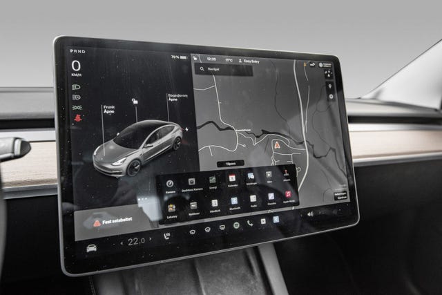 2021 TESLA MODEL 3 - 20