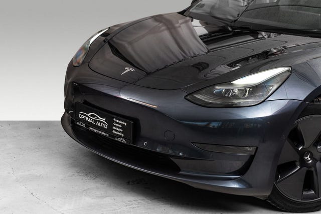 5YJ3E7EB8MF896203 2021 TESLA MODEL 3-1