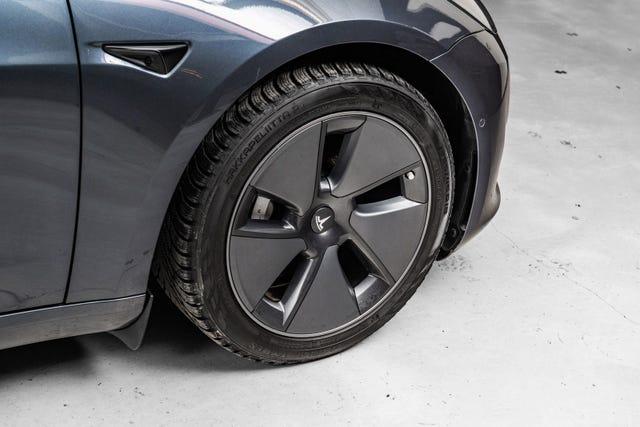 2021 TESLA MODEL 3 - 9