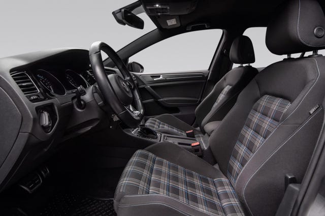 2018 VOLKSWAGEN GOLF - 13