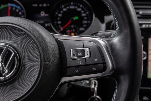 2018 VOLKSWAGEN GOLF - 20