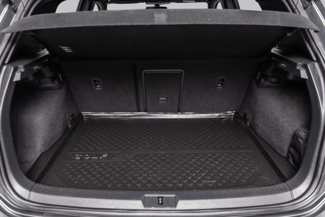 2018 VOLKSWAGEN GOLF - 12