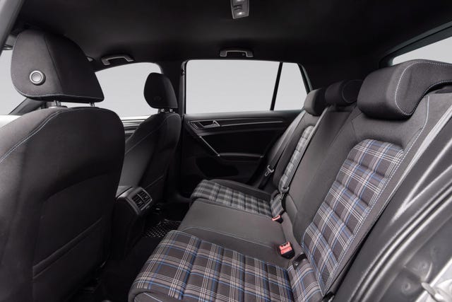 2018 VOLKSWAGEN GOLF - 29