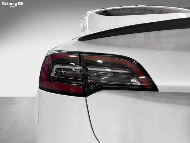2021 TESLA MODEL 3 - 8