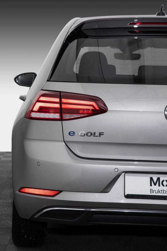 2018 VOLKSWAGEN GOLF - 9