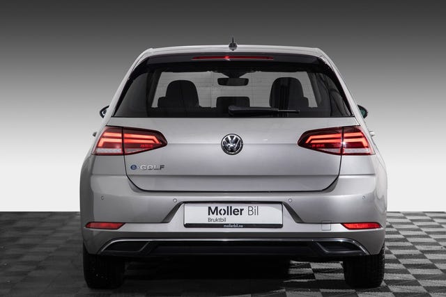 2018 VOLKSWAGEN GOLF - 8