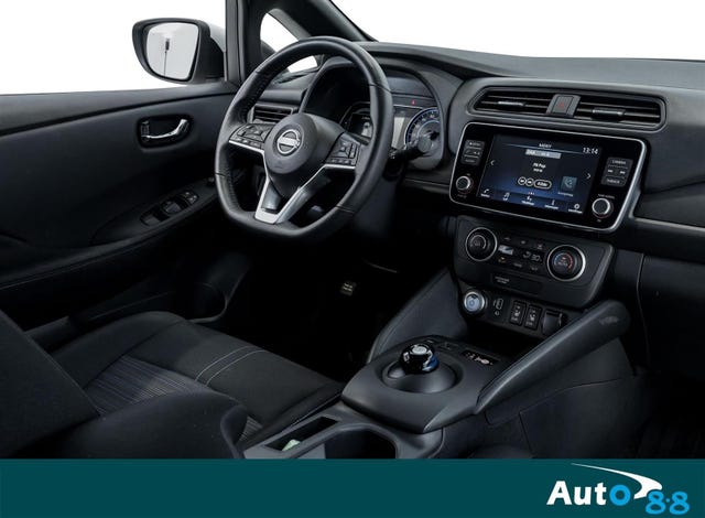 2022 NISSAN LEAF - 23