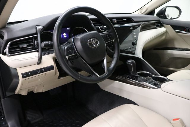 2019 TOYOTA CAMRY - 17