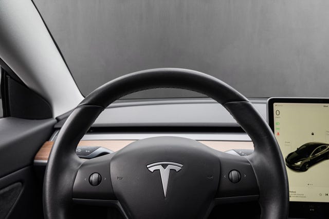 2019 TESLA MODEL 3 - 11