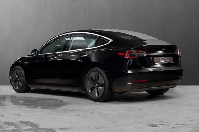 5YJ3E7EB4KF383172 2019 TESLA MODEL 3-1