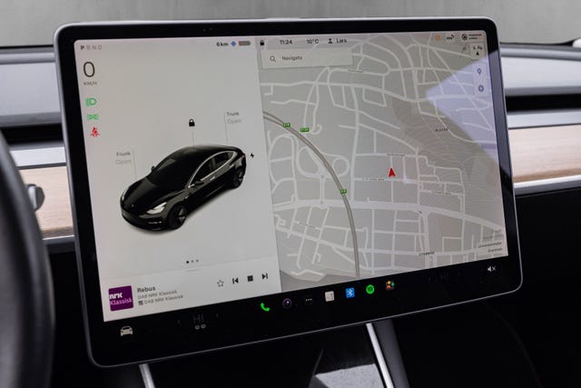2019 TESLA MODEL 3 - 20