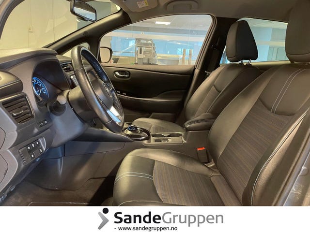 2018 NISSAN LEAF - 13