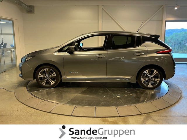 SJNFAAZE1U0036100 2018 NISSAN LEAF-3