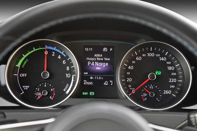 2019 VOLKSWAGEN GOLF - 12