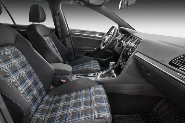 2019 VOLKSWAGEN GOLF - 21