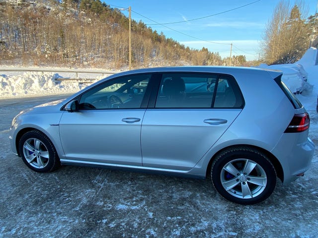 2015 VOLKSWAGEN GOLF - 8