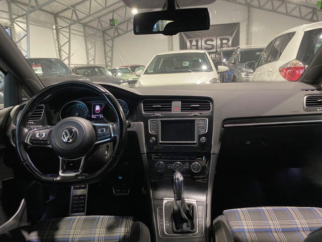 2015 VOLKSWAGEN GOLF - 17