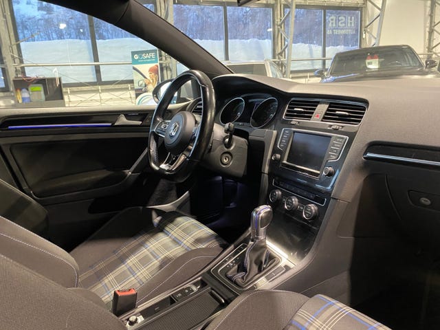 2015 VOLKSWAGEN GOLF - 22