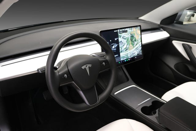 2021 TESLA MODEL 3 - 20