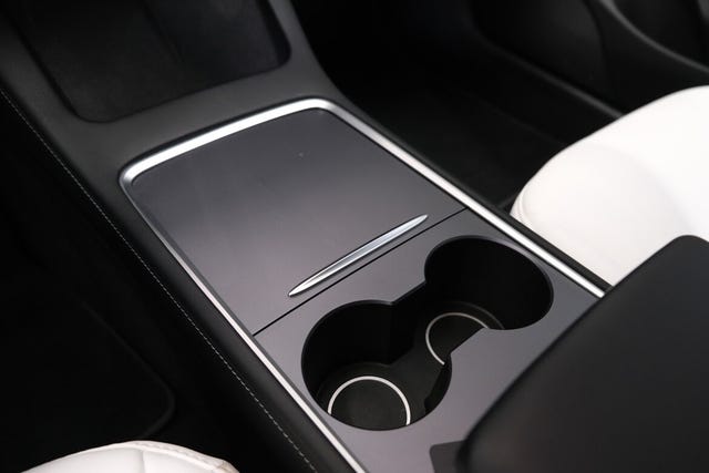2021 TESLA MODEL 3 - 26