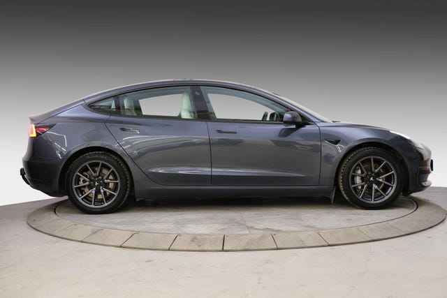 2021 TESLA MODEL 3 - 7