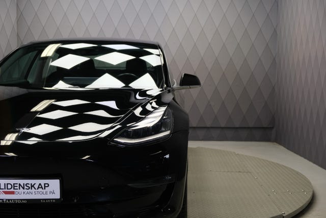 2019 TESLA MODEL 3 - 15