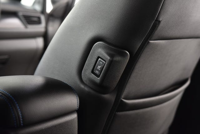 2019 NISSAN LEAF - 27