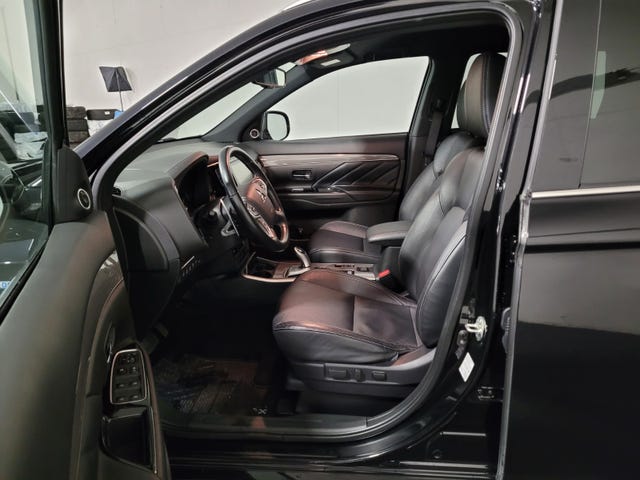 2020 MITSUBISHI OUTLANDER - 12