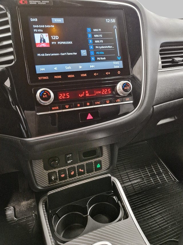 2020 MITSUBISHI OUTLANDER - 24