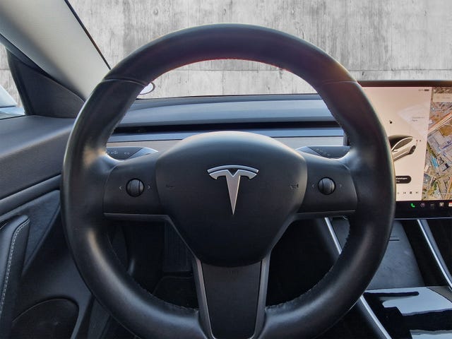 2019 TESLA MODEL 3 - 8