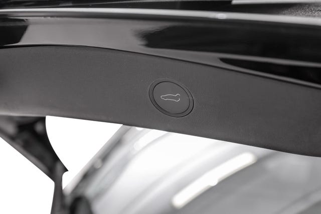 2021 TESLA MODEL 3 - 31