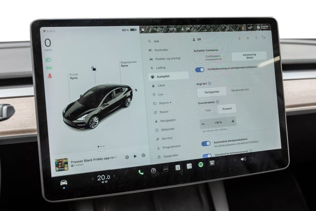 2021 TESLA MODEL 3 - 25