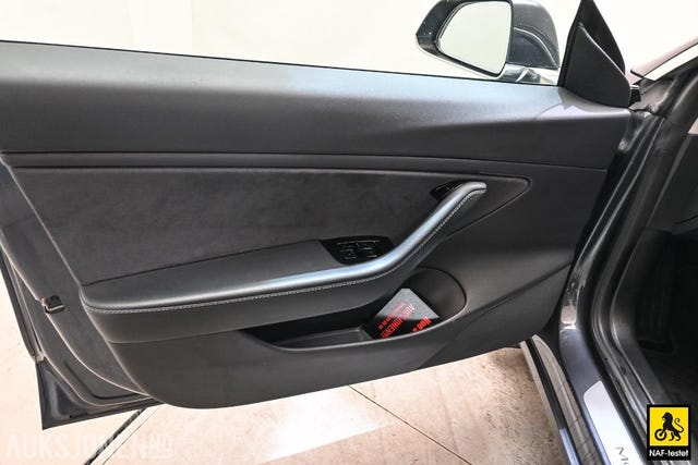 2019 TESLA MODEL 3 - 7