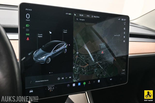 2019 TESLA MODEL 3 - 23