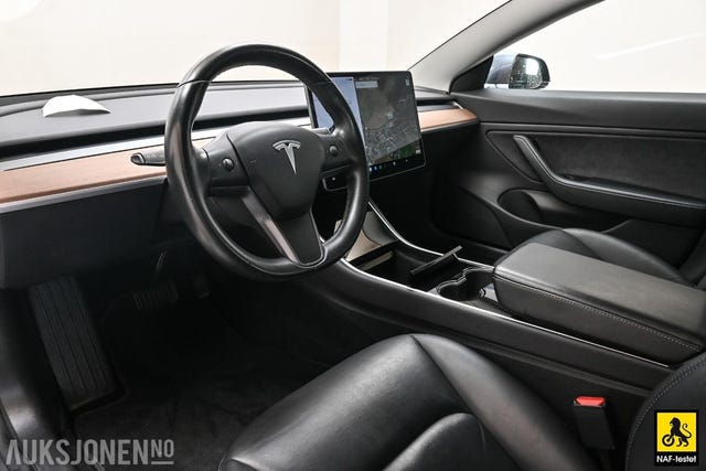 2019 TESLA MODEL 3 - 10