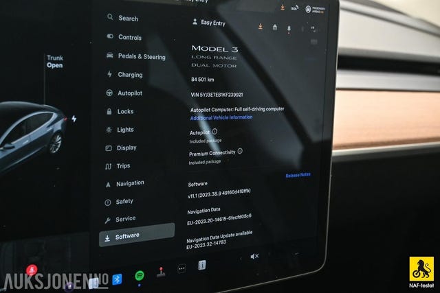 2019 TESLA MODEL 3 - 26
