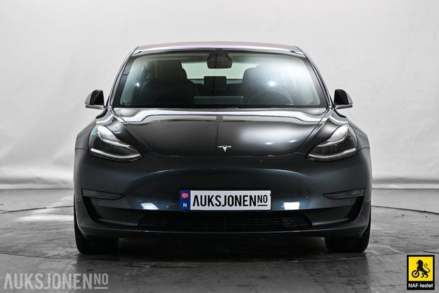 5YJ3E7EB1KF239921 2019 TESLA MODEL 3-1