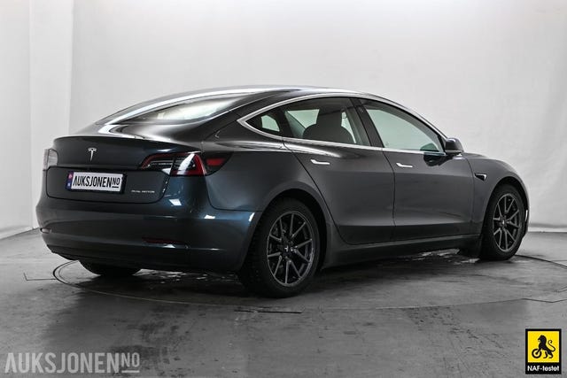 5YJ3E7EB1KF239921 2019 TESLA MODEL 3-3