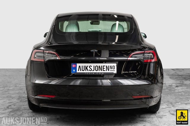 5YJ3E7EB3KF203499 2019 TESLA MODEL 3-4
