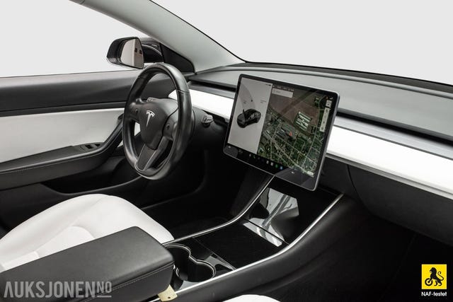 2019 TESLA MODEL 3 - 17