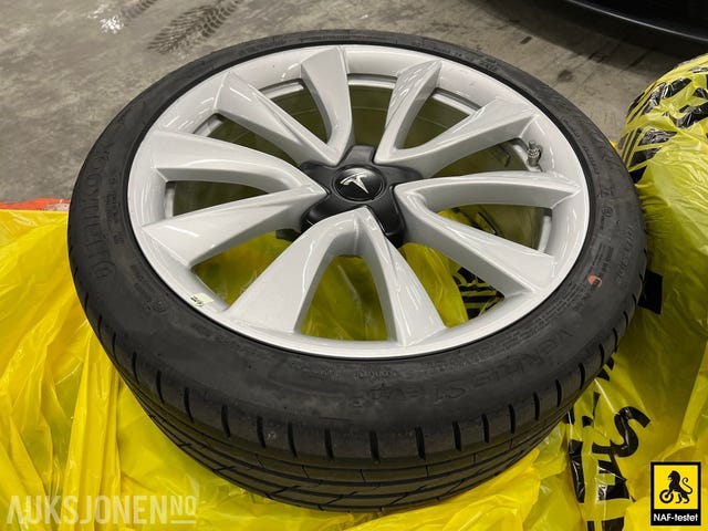 2019 TESLA MODEL 3 - 39