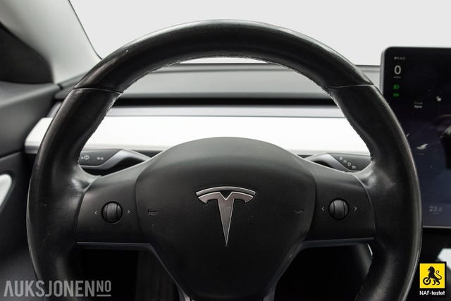 2019 TESLA MODEL 3 - 27